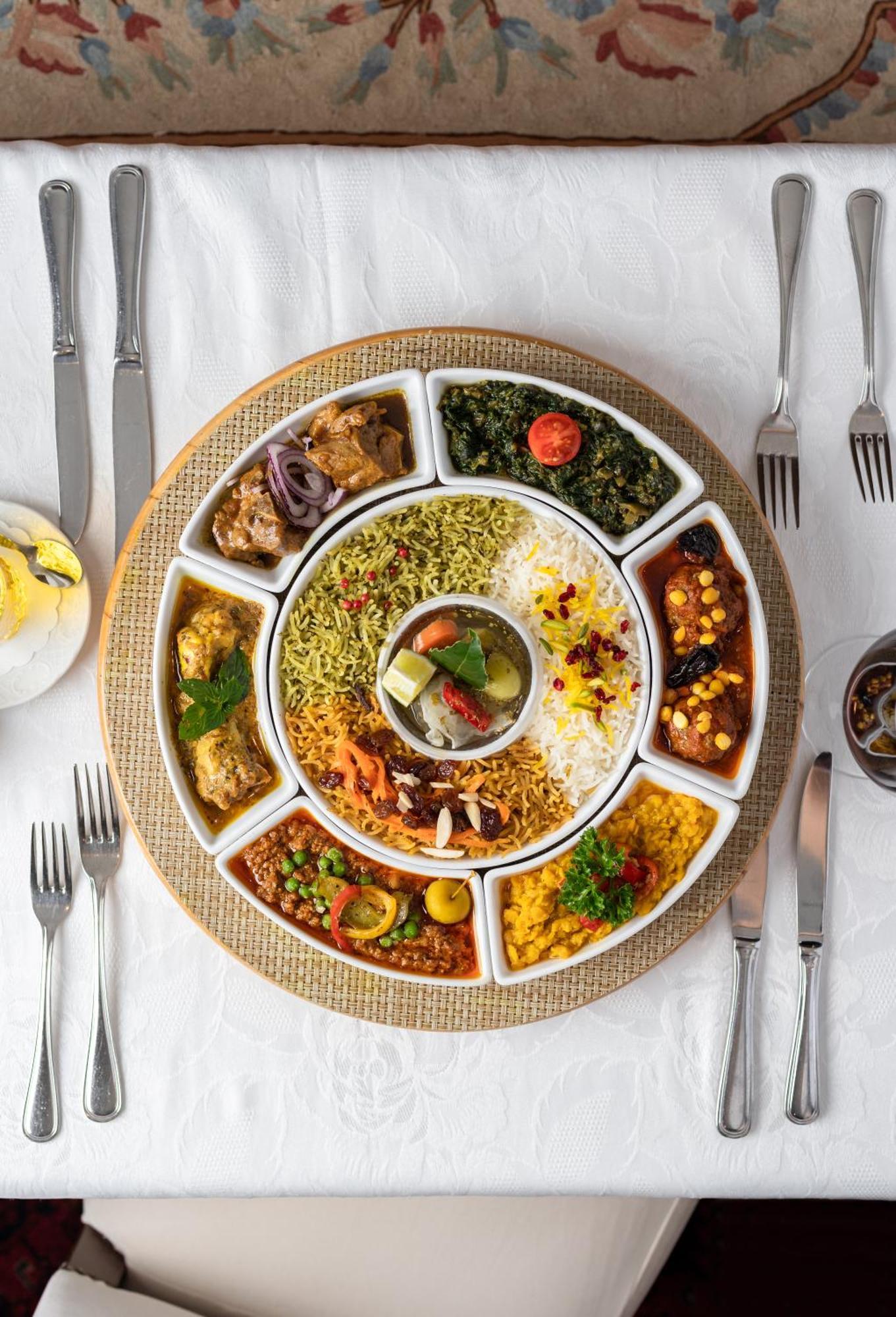 Hotel Restaurant Kutchi Bellevue Bagian luar foto