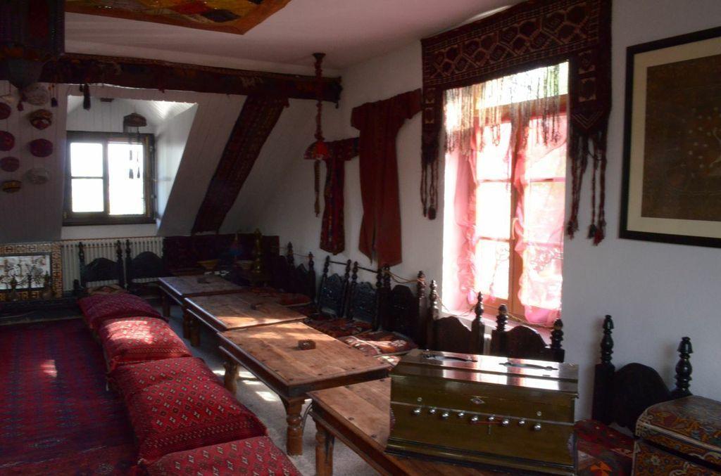 Hotel Restaurant Kutchi Bellevue Bagian luar foto